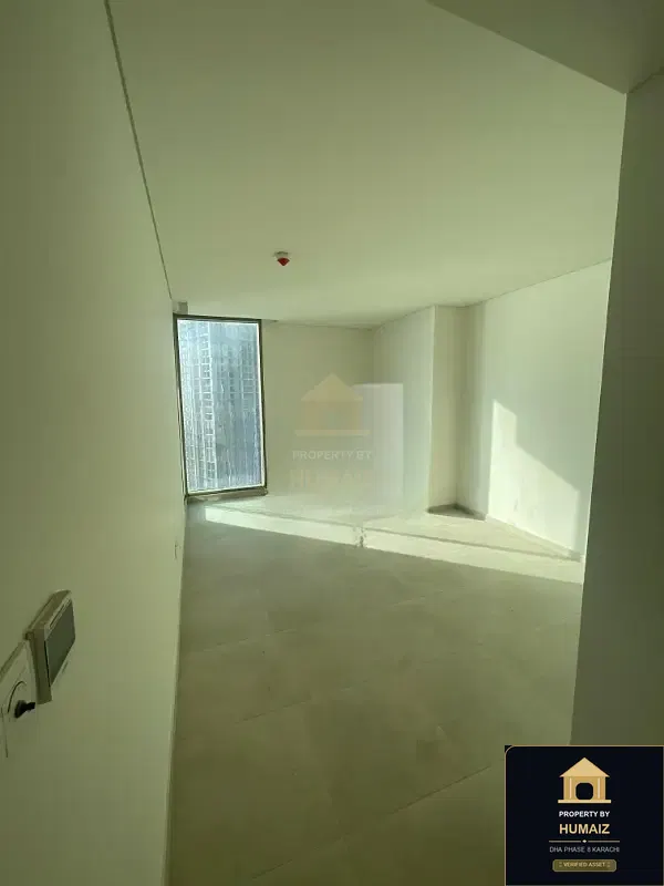 2-Bedroom Luxury Apartment (Sea Facing, 3 Bath, Suite 17) at The Views For Sale in DHA Phase 8 Karachi — Photograph 17