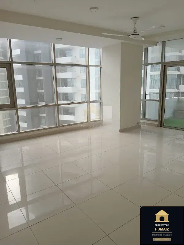 4-Bedroom Luxury Apartment (Sea Facing, 4 Bath, Suite 5) at Reef Towers For Rent in DHA Phase 8 Karachi — Photograph 35