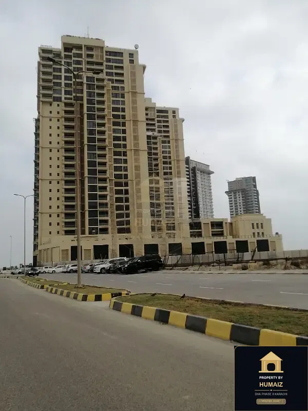 2-Bedroom Luxury Apartment (Sea Facing, 2 Bath, Suite 8) at Coral Towers For Sale in DHA Phase 8 Karachi — Photograph 15
