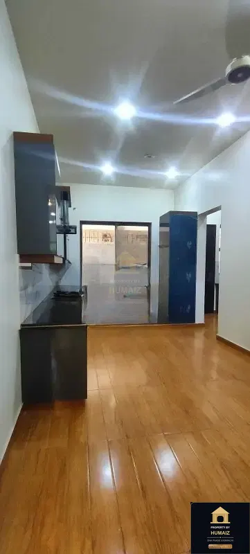 3-Bedroom Upper/Lower Portion (3 Bath, Unit 55) in DHA Phase 8 For Rent in DHA Phase 8 Karachi — Photograph 15