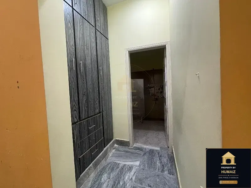 4-Bedroom Upper/Lower Portion (5 Bath, Unit 5) in DHA Phase 8 For Rent in DHA Phase 8 Karachi — Photograph 9