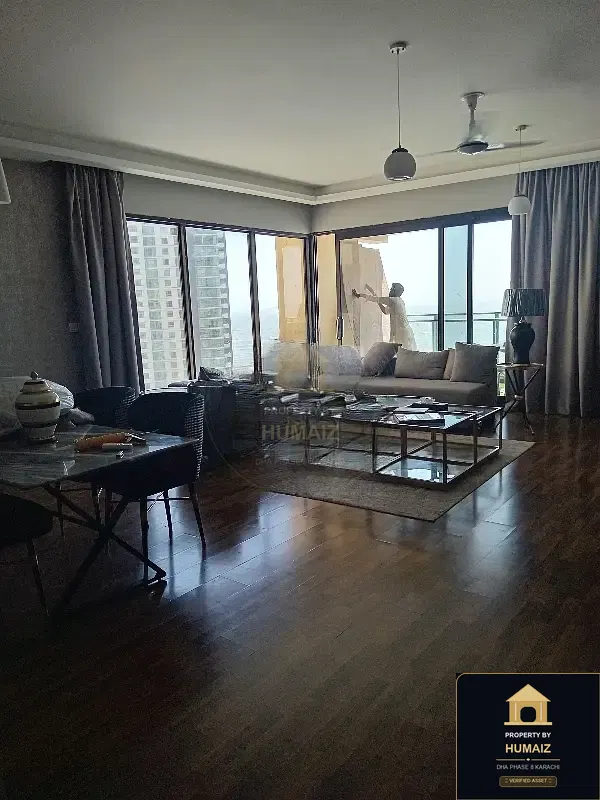3-Bedroom Luxury Apartment (Sea Facing, 3 Bath, Suite 5) at Coral Towers For Rent in DHA Phase 8 Karachi — Photograph 18