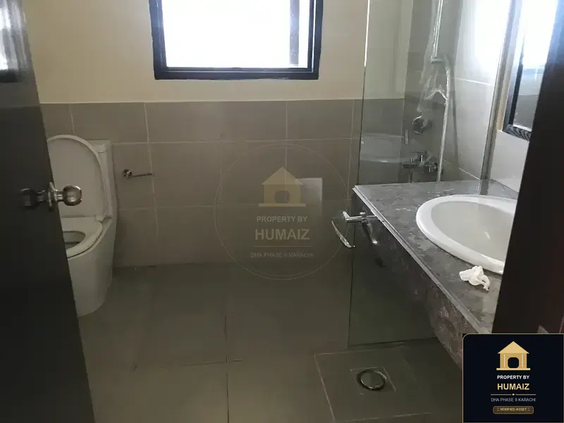 2-Bedroom Luxury Apartment (Sea Facing, 3 Bath, Suite 1) at Coral Towers For Rent in DHA Phase 8 Karachi — Photograph 29