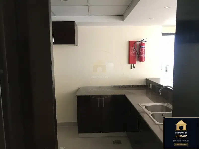 2-Bedroom Luxury Apartment (Sea Facing, 3 Bath, Suite 1) at Coral Towers For Rent in DHA Phase 8 Karachi — Photograph 3