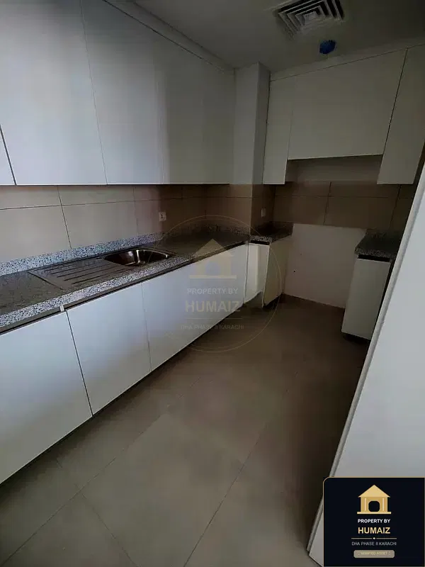 2-Bedroom Luxury Apartment (Park Facing, 3 Bath, Suite 38) at The Views For Rent in DHA Phase 8 Karachi — Photograph 11