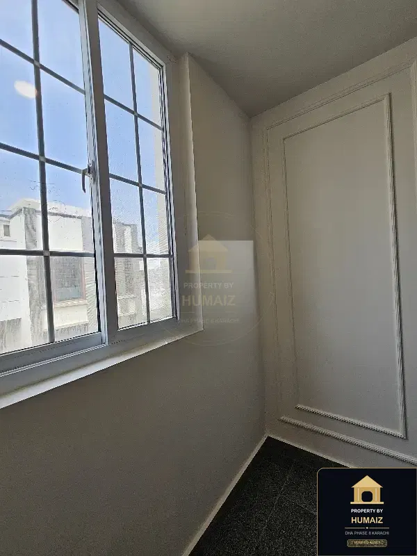 100 Sq. Yd. 5-Bedroom Luxury Villa (Basement, 5 Bath, Residence 2) in DHA Phase 8 For Sale in DHA Phase 8 Karachi — Photograph 8