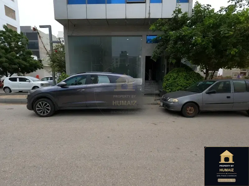 100 Sq. Yd. Commercial Building (Basement, Unit 8) on Zulfiqar Commercial For Rent in DHA Phase 8 Karachi — Photograph 4