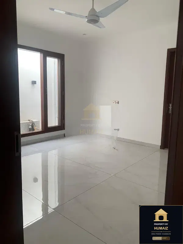 500 Sq. Yd. 6-Bedroom Luxury Villa (6 Bath, Residence 32) in DHA Phase 8 For Sale in DHA Phase 8 Karachi — Photograph 22