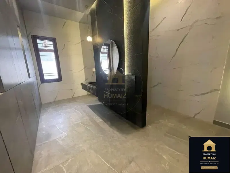 2,000 Sq. Yd. 6-Bedroom Luxury Villa (Basement, 6 Bath, Residence 1) in DHA Phase 8 For Sale in DHA Phase 8 Karachi — Photograph 7