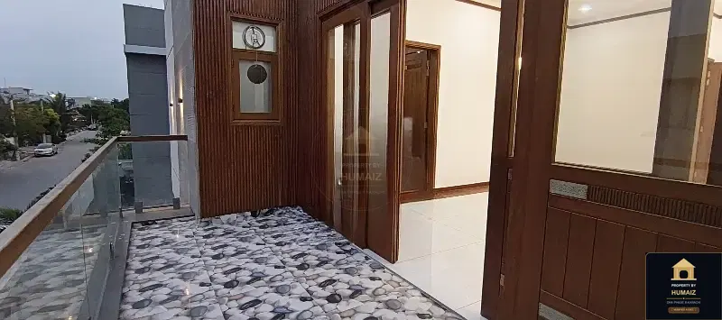 600 Sq. Yd. 7-Bedroom Luxury Villa in Zone A For Sale in DHA Phase 8 Karachi — Photograph 26
