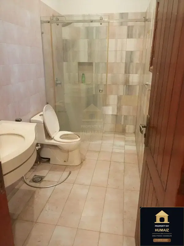 2-Bedroom Upper/Lower Portion at Creek Vistas For Rent in DHA Phase 8 Karachi — Photograph 12