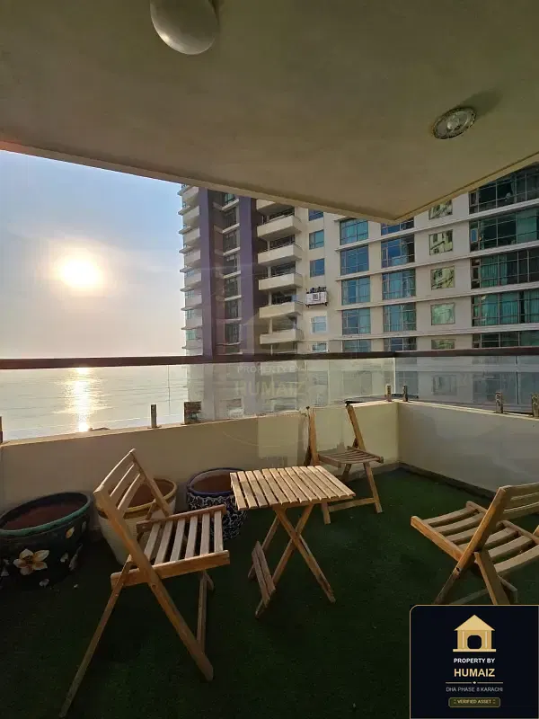4-Bedroom Luxury Apartment (Sea Facing, 5 Bath, Suite 2) at Pearl Towers For Rent in DHA Phase 8 Karachi — Photograph 22