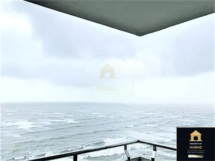 4-Bed Luxury Penthouse (Sea Facing, 5 Bath, Suite 2) at Pearl Towers For Rent in DHA Phase 8 Karachi — Photograph 12