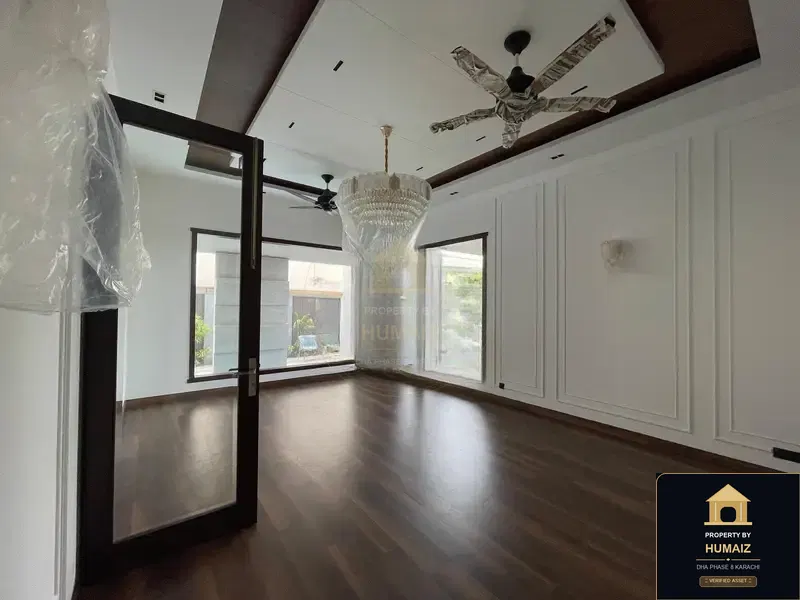 666 Sq. Yd. 6-Bedroom Luxury Villa (Private Pool, 6 Bath, Residence 1) in Zone A For Sale in DHA Phase 8 Karachi — Photograph 23