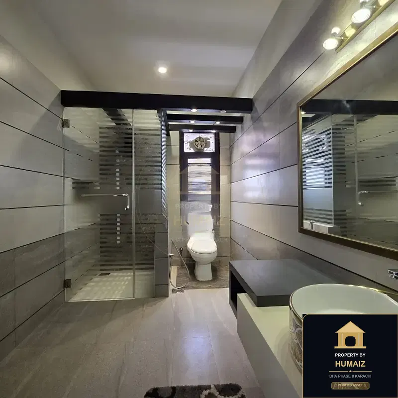 666 Sq. Yd. 6-Bedroom Luxury Villa (Basement, 6 Bath, Residence 2) in Khayaban-e-Iqbal For Sale in DHA Phase 8 Karachi — Photograph 10