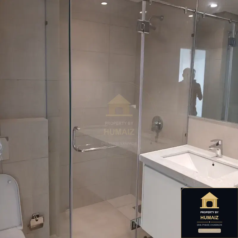 2-Bedroom Luxury Apartment (Sea Facing, 3 Bath, Suite 11) at Reef Towers For Rent in DHA Phase 8 Karachi — Photograph 6