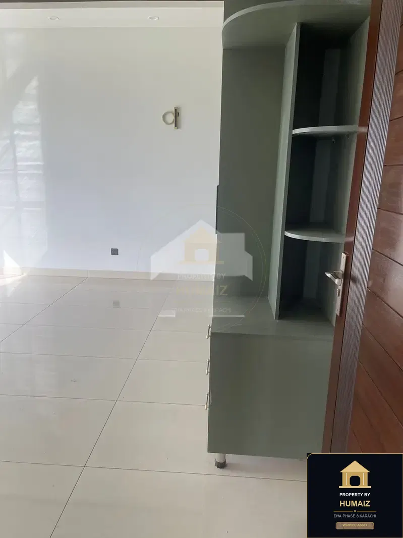 300 Sq. Yd. 5-Bedroom Luxury Villa (Brand New, 6 Bath, Residence 2) in Khayaban-e-Sahil For Sale in DHA Phase 8 Karachi — Photograph 22