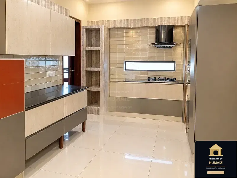 500 Sq. Yd. 6-Bedroom Luxury Villa (West Open, 6 Bath, Residence 40) in DHA Phase 8 For Rent in DHA Phase 8 Karachi — Photograph 2