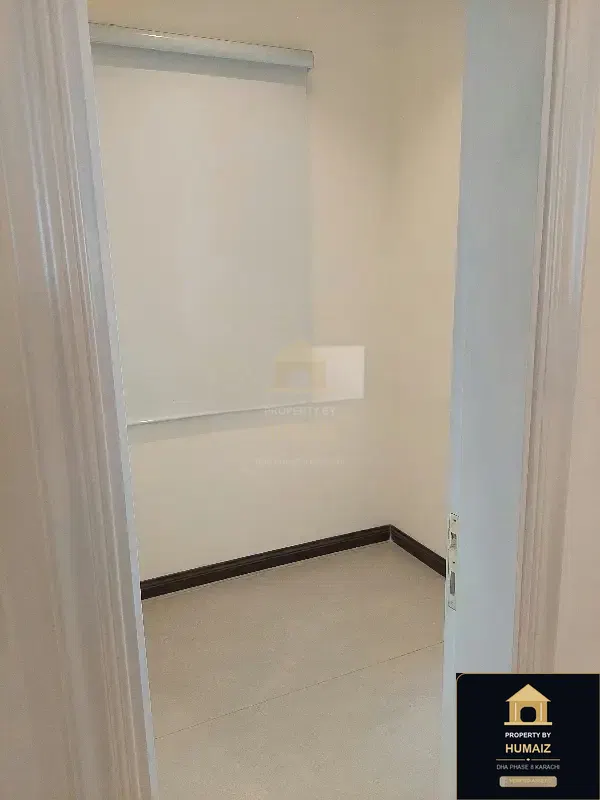 4-Bedroom Luxury Apartment (Sea Facing, 5 Bath, Suite 13) at HMR Waterfront For Sale in DHA Phase 8 Karachi — Photograph 17