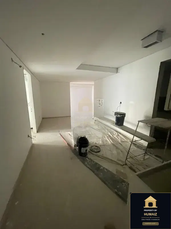 3-Bedroom Luxury Apartment (Boulevard Facing, 5 Bath, Suite 3) at Reef Towers For Sale in DHA Phase 8 Karachi — Photograph 15