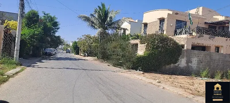 666 Sq. Yd. Residential Plot (West Open, Parcel 1) in Khayaban-e-Iqbal For Sale in DHA Phase 8 Karachi — Photograph 2