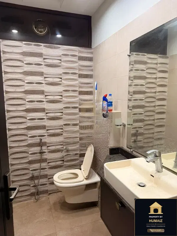 500 Sq. Yd. 5-Bedroom Luxury Villa (Basement, 6 Bath, Residence 14) in DHA Phase 8 For Rent in DHA Phase 8 Karachi — Photograph 12