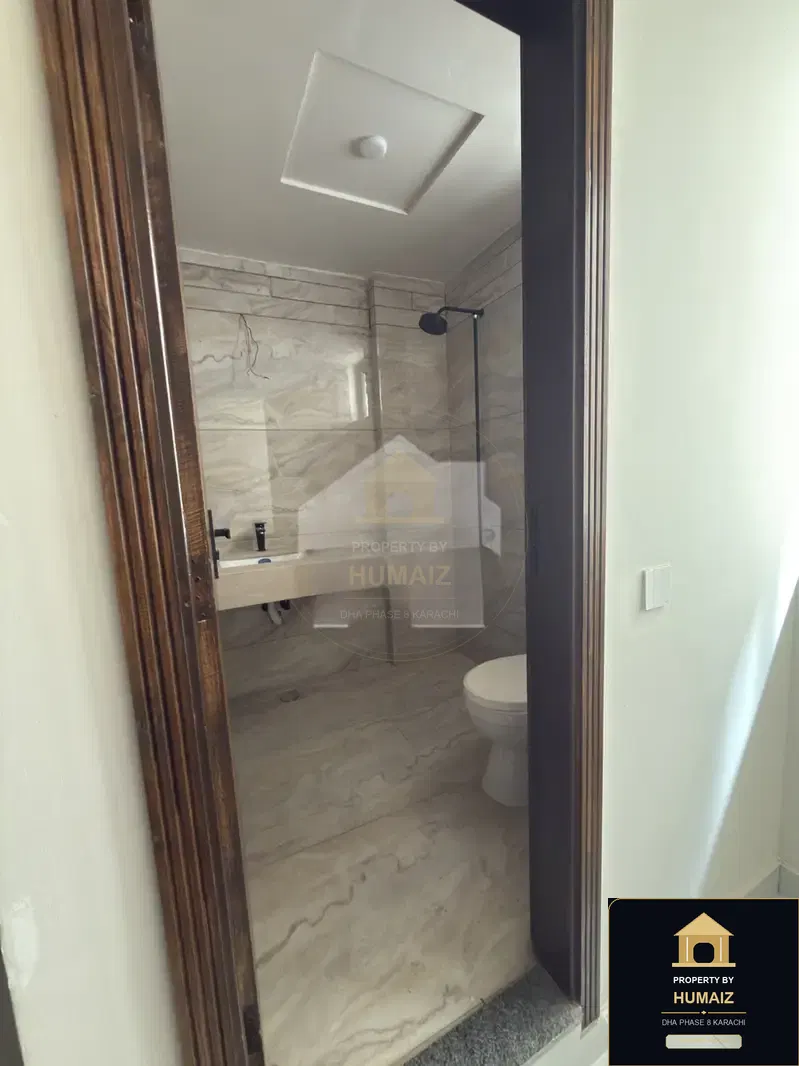 3-Bedroom Luxury Apartment (Brand New, 3 Bath, Suite 22) on Al-Murtaza Commercial For Sale in DHA Phase 8 Karachi — Photograph 4