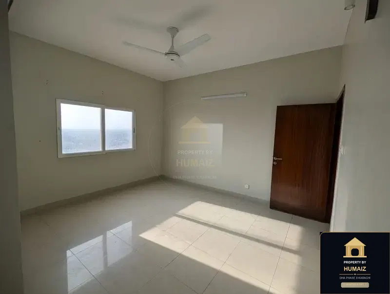4-Bedroom Luxury Apartment (West Open, 4 Bath, Suite 31) at Creek Vistas For Rent in DHA Phase 8 Karachi — Photograph 17