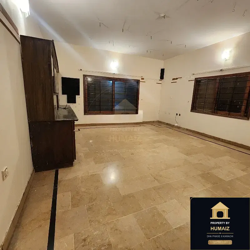 1,332 Sq. Yd. 10-Bedroom Luxury Villa in Zone A For Sale in DHA Phase 8 Karachi — Photograph 7