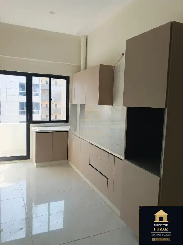 3-Bedroom Luxury Apartment (Brand New, 3 Bath, Suite 14) on Al-Murtaza Commercial For Sale in DHA Phase 8 Karachi — Photograph 3