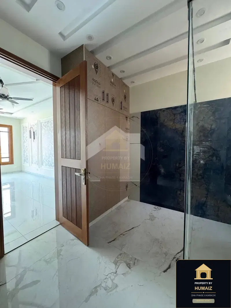 300 Sq. Yd. 5-Bedroom Luxury Villa in Zone E For Sale in DHA Phase 8 Karachi — Photograph 9
