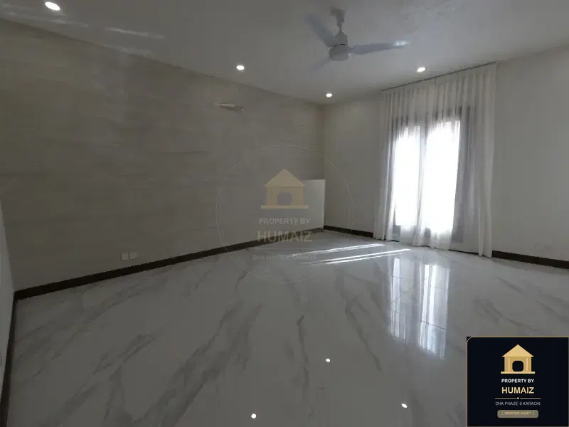 1,000 Sq. Yd. 10-Bedroom Luxury Villa on Khayaban-e-Ghalib For Sale in DHA Phase 8 Karachi — Photograph 6