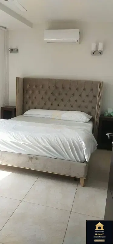 4-Bedroom Luxury Apartment (Sea Facing, 5 Bath, Suite 5) at Pearl Towers For Rent in DHA Phase 8 Karachi — Photograph 4