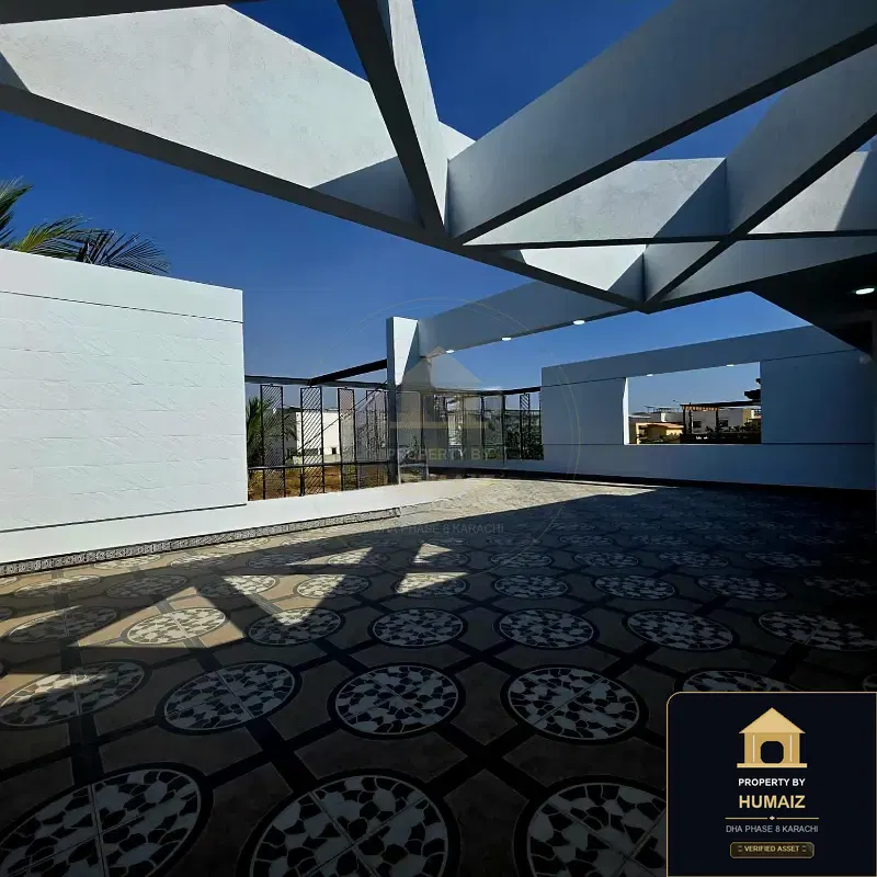666 Sq. Yd. 4-Bedroom Luxury Villa in Zone A For Sale in DHA Phase 8 Karachi — Photograph 6