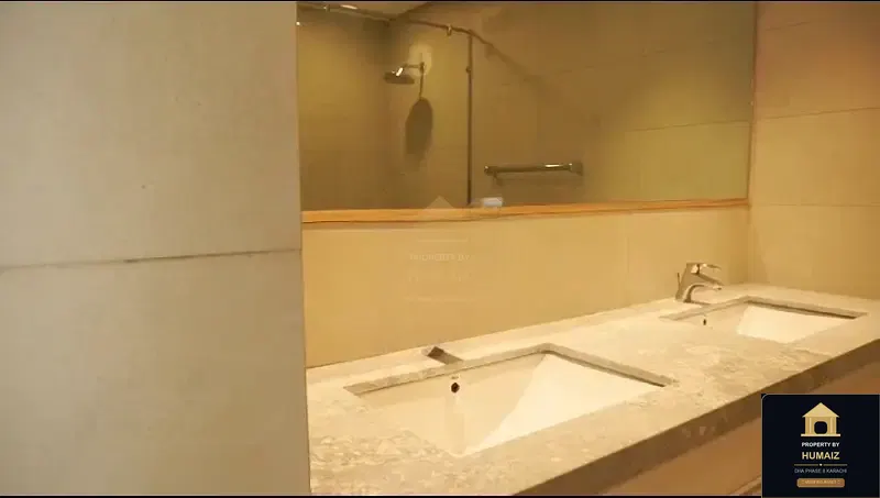 1-Bed Luxury Penthouse (Sea Facing, 1 Bath, Suite 1) at The Views For Sale in DHA Phase 8 Karachi — Photograph 15