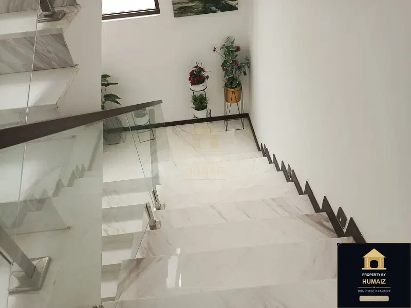 500 Sq. Yd. 5-Bedroom Luxury Villa (Basement, 6 Bath, Residence 5) on Zulfiqar Commercial For Sale in DHA Phase 8 Karachi — Photograph 16