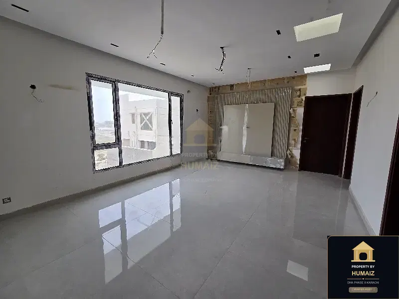 300 Sq. Yd. 6-Bedroom Luxury Villa (Brand New, 6 Bath, Residence 5) in DHA Phase 8 For Sale in DHA Phase 8 Karachi — Photograph 15