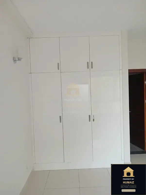 4-Bedroom Luxury Apartment (Sea Facing, 6 Bath, Suite 1) at Coral Towers For Rent in DHA Phase 8 Karachi — Photograph 15