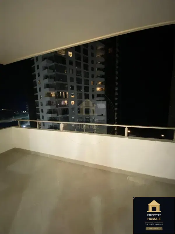 2-Bedroom Luxury Apartment (Sea Facing, 4 Bath, Suite 3) at Reef Towers For Rent in DHA Phase 8 Karachi — Photograph 18
