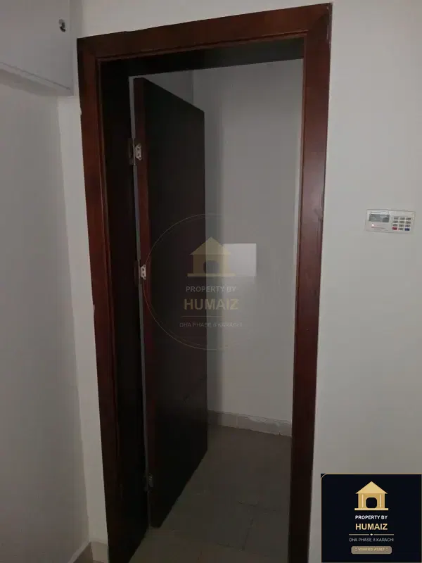 4-Bedroom Luxury Apartment (Sea Facing, 4 Bath, Suite 5) at Reef Towers For Rent in DHA Phase 8 Karachi — Photograph 22