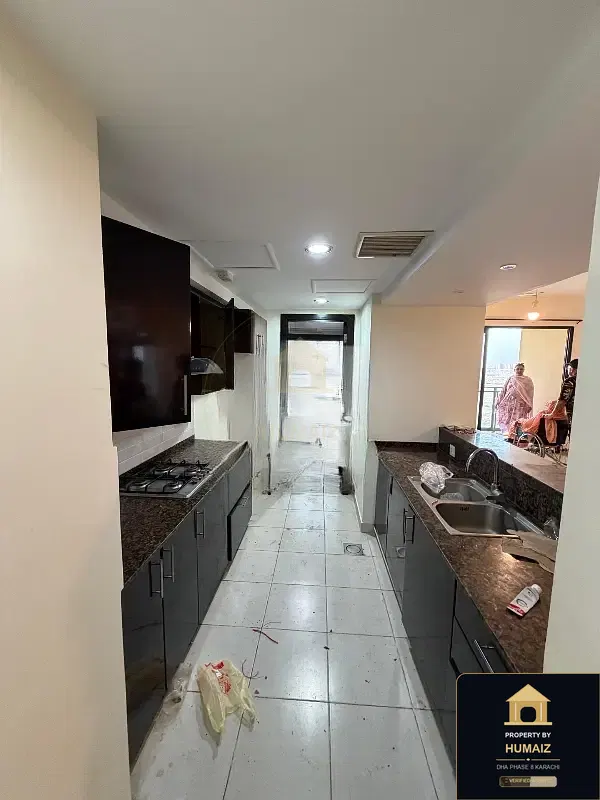 3-Bedroom Luxury Apartment (Sea Facing, 5 Bath, Suite 5) at Coral Towers For Sale in DHA Phase 8 Karachi — Photograph 17