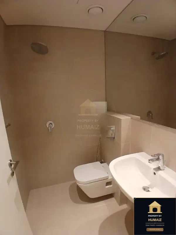 2-Bedroom Luxury Apartment (Sea Facing, 3 Bath, Suite 9) at Reef Towers For Rent in DHA Phase 8 Karachi — Photograph 5