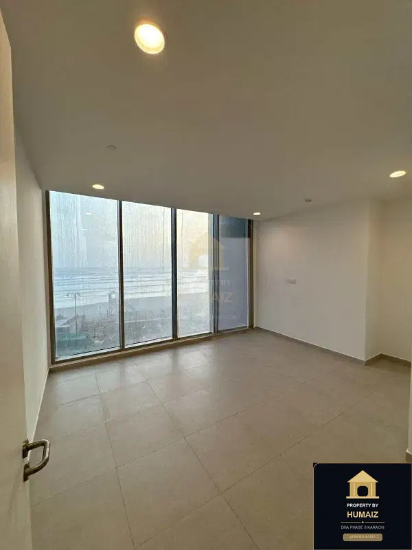 2-Bedroom Luxury Apartment (Sea Facing, 3 Bath, Suite 15) at HMR Waterfront For Sale in DHA Phase 8 Karachi — Photograph 4