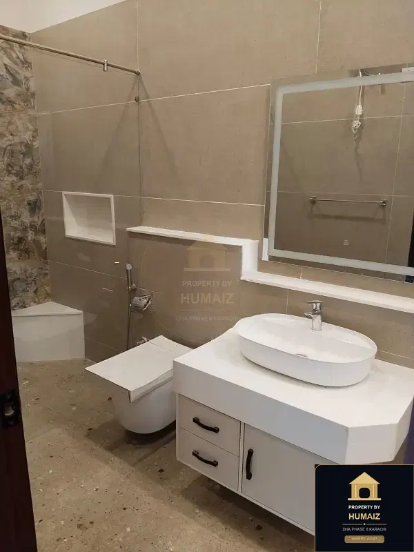 3-Bedroom Upper/Lower Portion (3 Bath, Unit 18) in DHA Phase 8 For Rent in DHA Phase 8 Karachi — Photograph 15