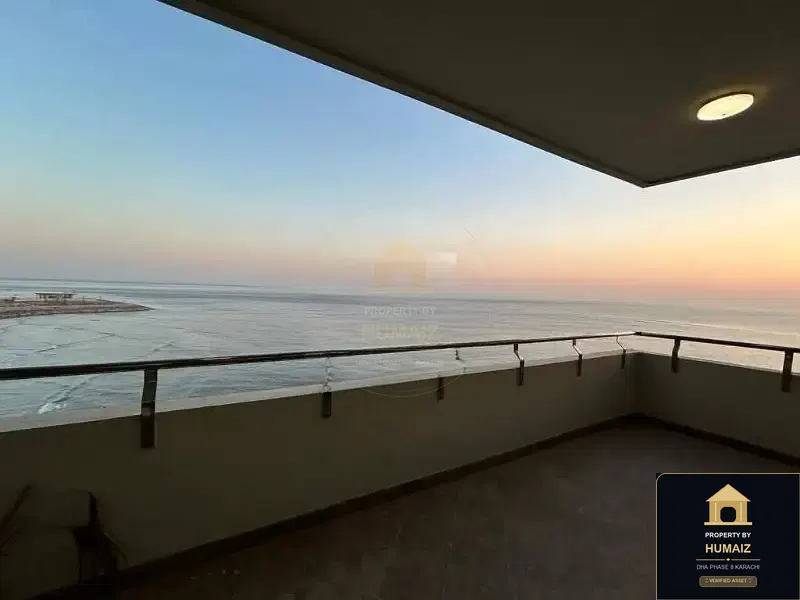 3-Bedroom Luxury Apartment (Private Pool, 4 Bath, Suite 10) at Reef Towers For Rent in DHA Phase 8 Karachi — Photograph 7
