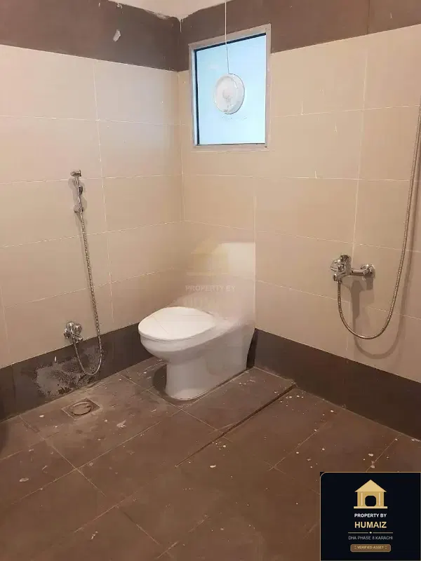 4-Bedroom Luxury Apartment (Basement, 5 Bath, Suite 1) on Al-Murtaza Commercial For Sale in DHA Phase 8 Karachi — Photograph 22