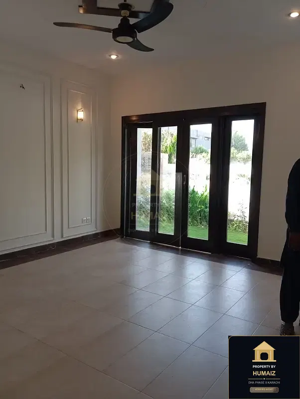 500 Sq. Yd. 6-Bedroom Luxury Villa (6 Bath, Residence 75) in DHA Phase 8 For Sale in DHA Phase 8 Karachi — Photograph 9