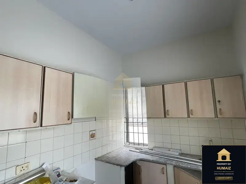 500 Sq. Yd. 2-Bedroom Luxury Villa in DHA Phase 8 For Rent in DHA Phase 8 Karachi — Photograph 4