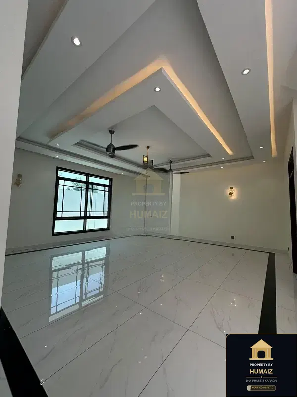 666 Sq. Yd. 5-Bedroom Luxury Villa (Basement, 6 Bath, Residence 5) in DHA Phase 8 For Sale in DHA Phase 8 Karachi — Photograph 15