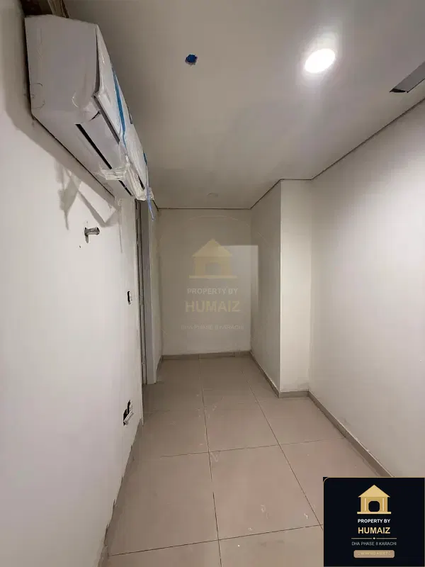 4-Bedroom Luxury Apartment (Private Pool, 6 Bath, Suite 13) at Panorama For Sale in DHA Phase 8 Karachi — Photograph 7